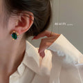 French Vintage Oval Rhinestone Alloy Stud Earrings For Women, Korean Palace Style Jewelry view 4