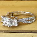 European Women's Engagement Ring With Cubic Zirconia Inlaid Fashion Jewelry view 2