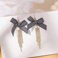 Vintage Houndstooth Bow Pearl Pom Bear Asymmetric Rhinestone Alloy French Elegant Drop Earrings view 3