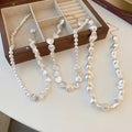 Korean Style Irregular Pearl Heart Pendant Necklace For Women Trendy Clavicle Chain view 3