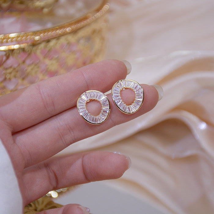 Light Luxury Irregular Geometric Round Zircon Stud Earrings Simple Fashion Jewelry