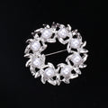 Alloy Pearl Floral Wreath Brooch For Elegant Women's Clothing Decoration view 3