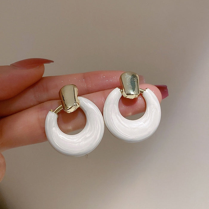 White Alloy Hoop Earrings Korean Fashion Minimalist Statement Cartoon Style Ear Jewelry For Women