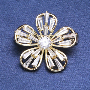Alloy Zircon Five Petal Flower Brooch Pin For Elegant Apparel