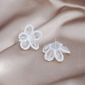 Elegant White Beaded Crystal Flower Stud Earrings With Pearl Rice Beads For Women Luxury Fashion Earrings view 4