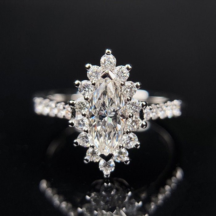 European American Flower Zircon Ring For Women, Exquisite Ice Floral Statement Finger Jewelry