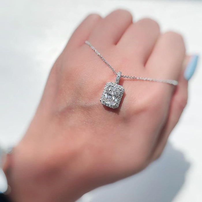 Sparkling Square Zircon Pendant Necklace For Women Elegant Collarbone Chain Jewelry
