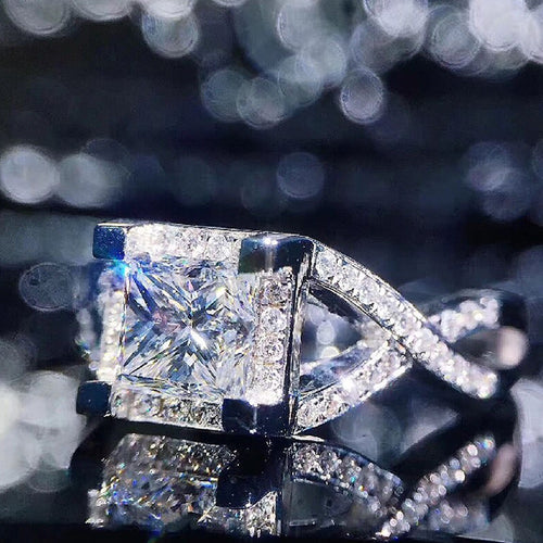 Luxury Micro Paved Sparkling Zircon Princess Cut Engagement Ring X Shape Light Luxury Wedding Ring