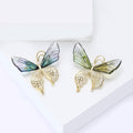 Alloy Gradient Crystal Butterfly Brooch Pin For Suit Clothing Decor view 3