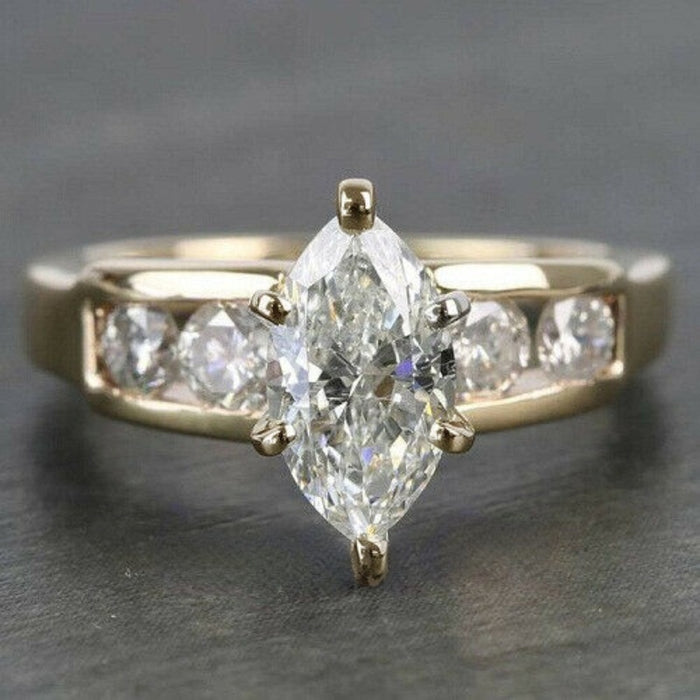New Fashion Marquise Zircon Women's Ring, Elegant European American Accessory Jewelry