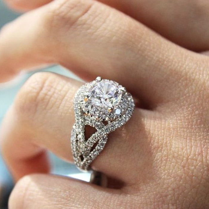 Hollow Full Zircon Engagement Ring For Women With European Style Inlaid Topaz Setting