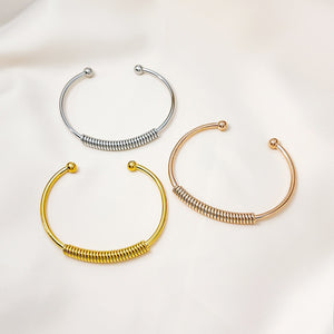 Vintage Chinese Style Titanium Steel Open Bangle, Frosted Metal Spring Pattern Bracelet For Women