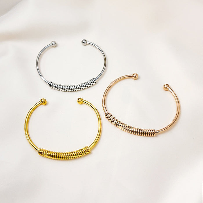 Vintage Chinese Style Titanium Steel Open Bangle, Frosted Metal Spring Pattern Bracelet For Women