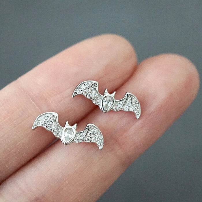 Dark Punk Metal Bat Animal Earrings For Women Halloween Style Fashion Ear Jewelry