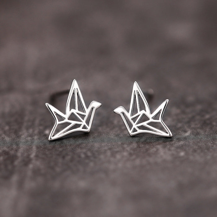 Minimalist Smooth Origami Crane Stud Earrings For Women, Elegant Fashion Ear Jewelry
