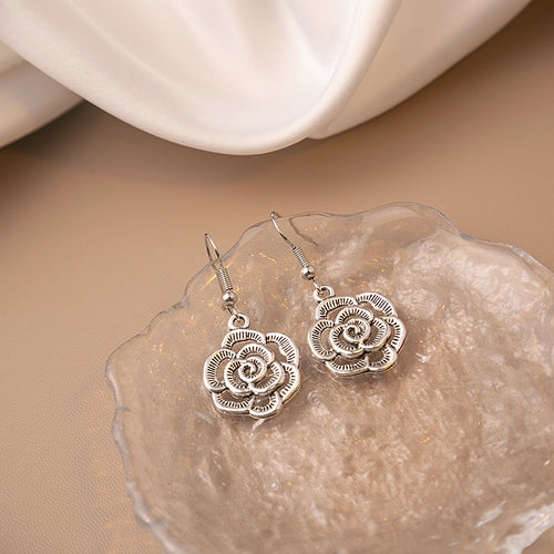 Vintage French Romantic Hollow Rose Flower Alloy Hook Drop Jewelry Elegant Women's Fashion Earrings