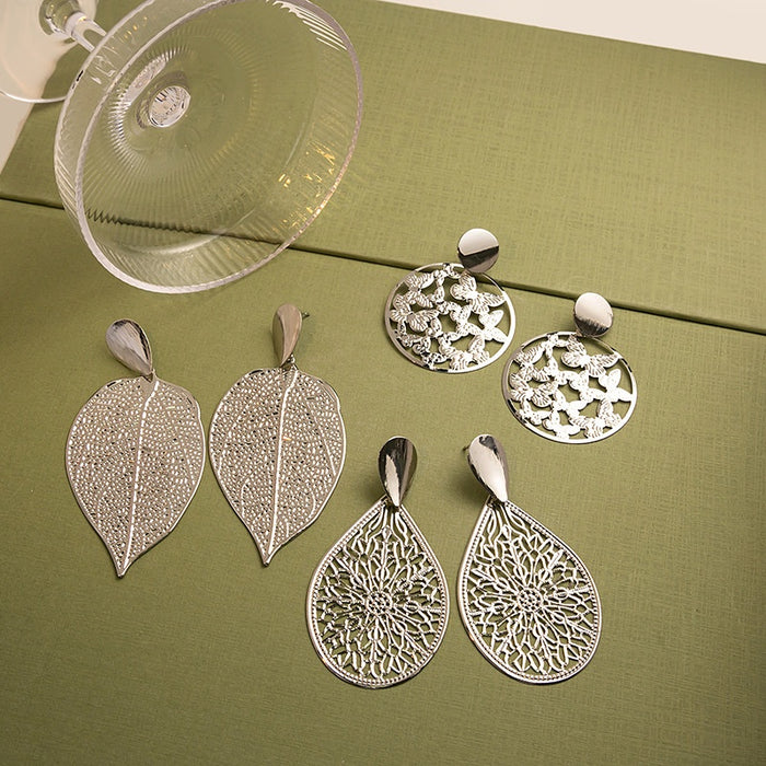 Vintage Elegant Silver Alloy Hollow Leaf Filigree Irregular Statement Dangle Drop Fashion Earrings