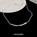 Korean Style Irregular Pleated Geometric Alloy Necklace Minimalist Metal Collarbone Chain For Women view 2