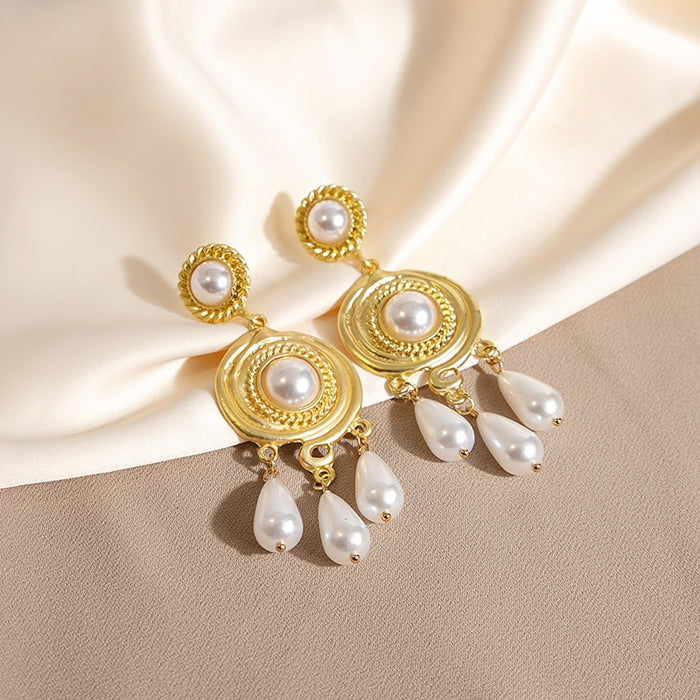 Elegant Vintage Gold Alloy Round Medallion Pendant Waterdrop Pearl Tassel Long Statement Earrings