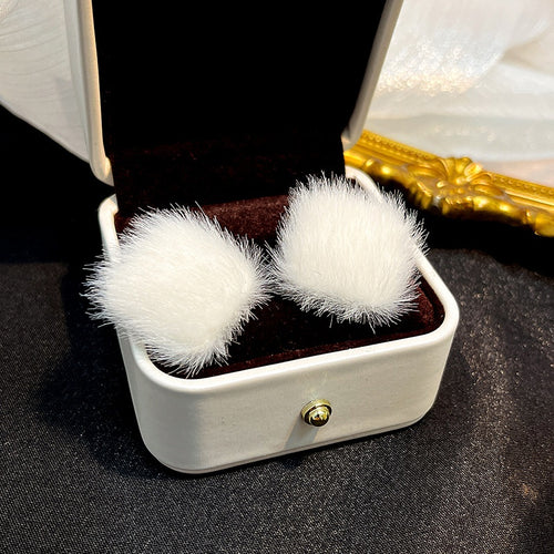 Elegant Korean French White Plush Pom Pom Alloy Studs, Minimalist Luxury Soft Fur Ball Earrings