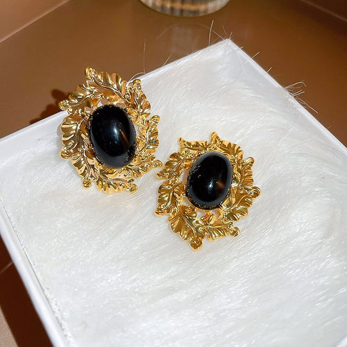 Vintage French Court Style Alloy Oval Leaf Geometric Stud Earrings For Women