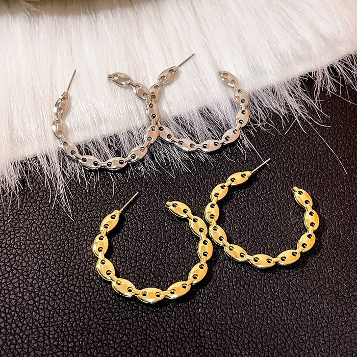 Vintage C Shape Semi Open Oval Pig Nose Alloy Hoop Stud Fashion Women Earrings