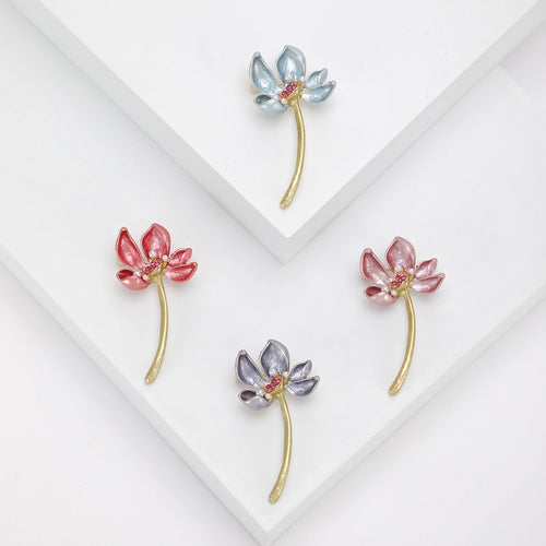 Alloy 3D Lotus Brooch Pin For Vintage Clothing Decoration