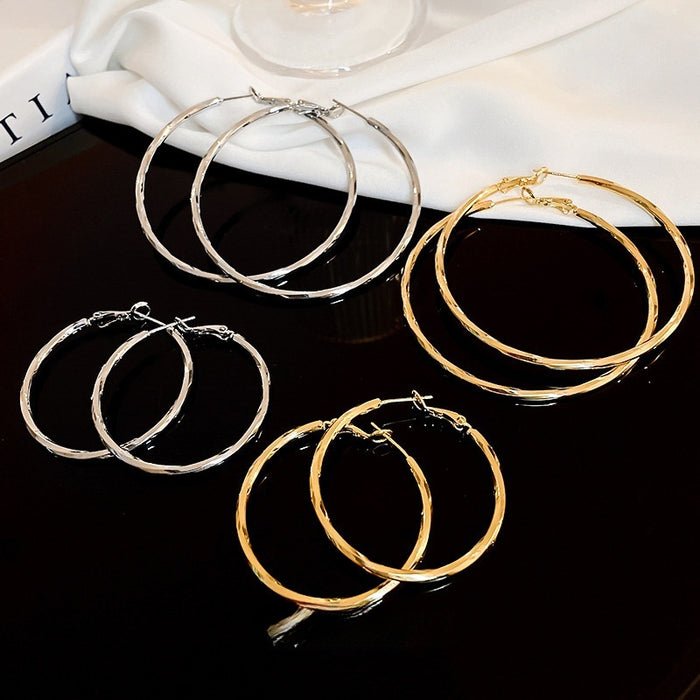 Gold Plated Hollow Round Hoop Earrings, Minimalist Geometric Metal Circle Earrings