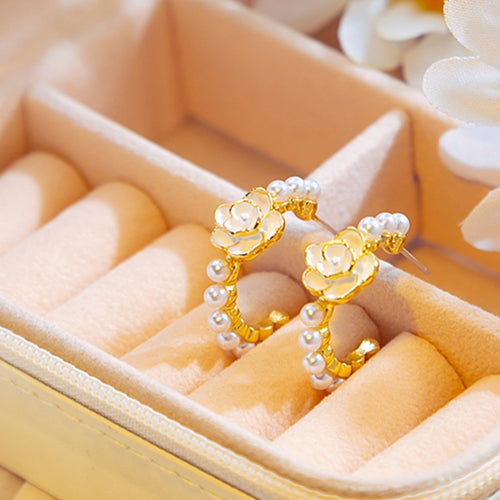 Vintage Luxury Camellia Flower Stud Earrings With Pearl Beads And Enamel Gold Alloy Fashion Earrings