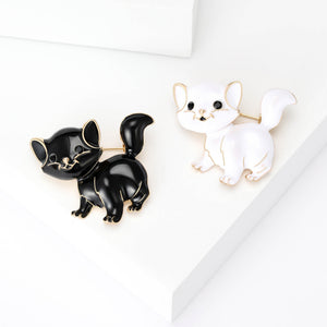 Enamel Alloy Dog Brooch Pin Anti Exposure Clasp For Suits