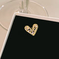 New Heart Shaped Anti Exposure Brooch Pin For Women, Simple Clothing Fastener Fashion Accessory view 3