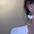 Korean Shell Round Disc Geometric Stud Earrings With Silver Pins French Vintage Style view 2