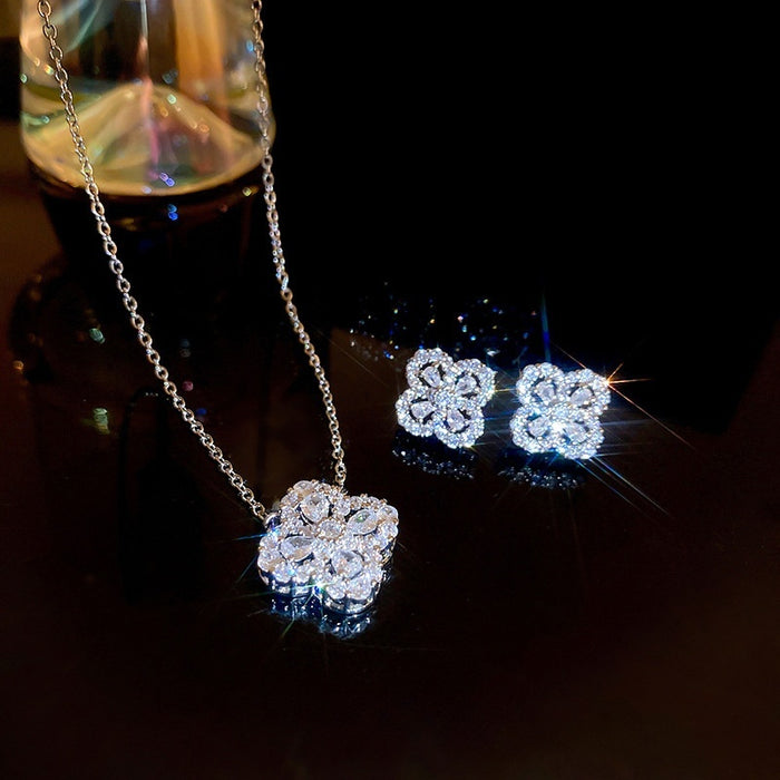 Light Luxury Copper Hollow Zircon Flower Stud Earrings With Silver Pins Fashion Jewelry