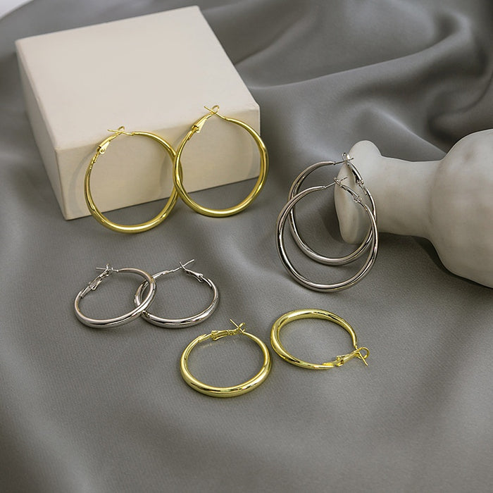 Minimalist Smooth Alloy Metal Round Hoop Huggie Clip Earrings For Women Elegant Earrings
