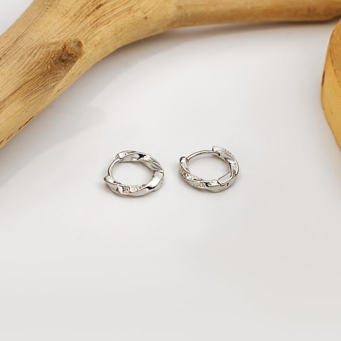 Elegant Mobius Twist Small Hoop With Sparkling Zircon Geometric Silver Alloy Huggie Earrings