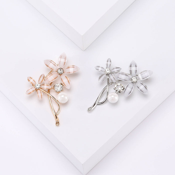 Alloy Acrylic Flower Brooch Pin For Women's Fashion Apparel Accessories