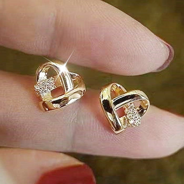 Delicate Heart Stud Earrings With Copper Inlaid Zircon Gold Plated Heart Shape Niche Jewelry