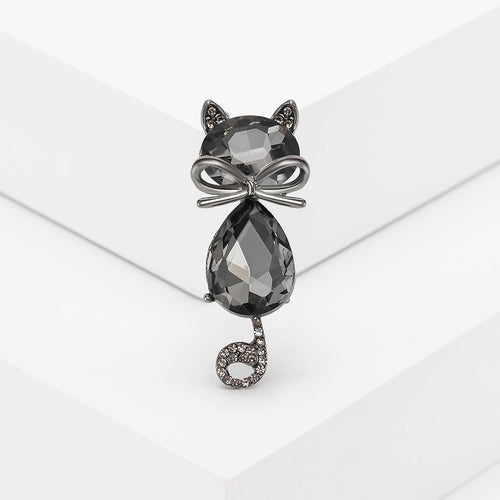 Alloy Crystal Bow Cat Brooch Pin For Blazers And Apparel