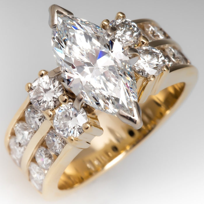 Light Luxury Marquise Cubic Zirconia Engagement Ring For Women Popular Bridal Jewelry