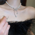 Faux Pearl Rhinestone Bow Geometric Collarbone Necklace, Fashion OL Light Luxury Design view 3