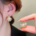Gold Plated Rhinestone Faux Pearl Geometric Ear Cuff Earrings Fashion OL Light Luxury Jewelry view 1