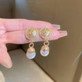 Alloy Vintage Embossed Round Pearl Tassel Drop Earrings, French Elegant Geometric Style view 4
