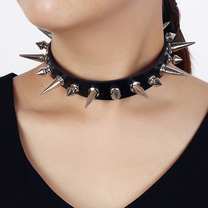 European American Harajuku Black Punk Rock Leather Choker Necklace With Gothic Spikes