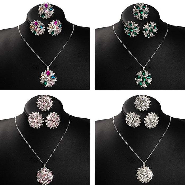 Bohemian Vintage Snowflake Teardrop Crystal Rhinestone Alloy Necklace Set Luxury Stud Earrings