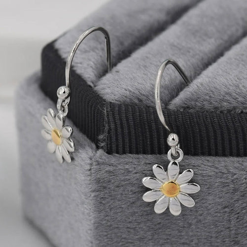 Sweet Two Tone Daisy Flower Earrings, Korean Japanese Summer Sunflower Stud Jewelry For Women