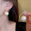 Retro Alloy Pearl C-Shaped Stud Earrings For Women Geometric Round Light Luxury Jewelry view 1