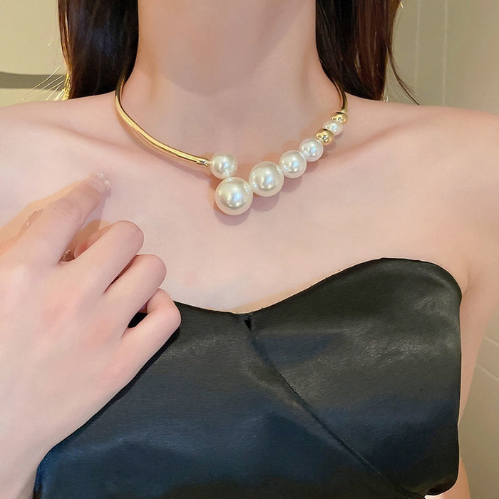 French Style Copper Pearl Geometric Round Choker Necklace For Women Light Luxury Statement Jewelry