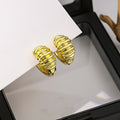 Light Luxury Geometric Heart Pearl Earrings For Women Irregular Metal Hollow Rhinestone Ear Cuffs view 4