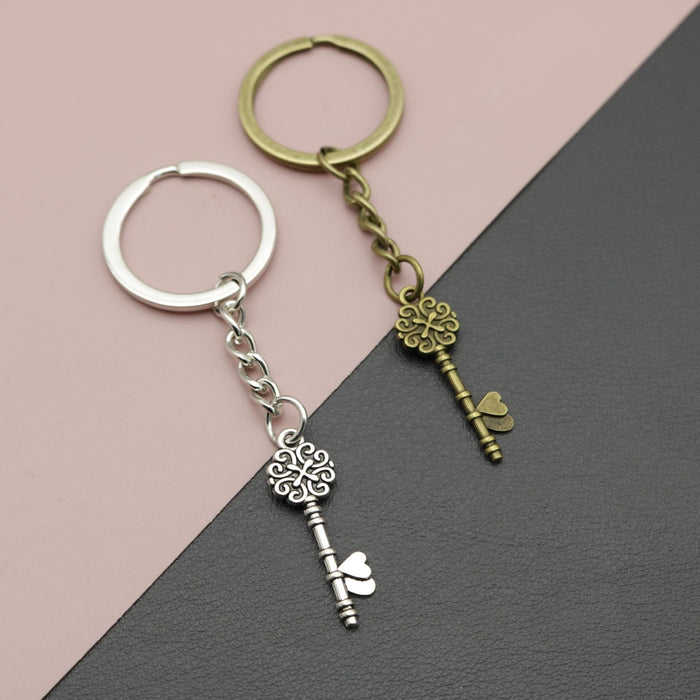 Zinc Alloy Heart Key Shape Keychain Romantic Bag Charm Gift