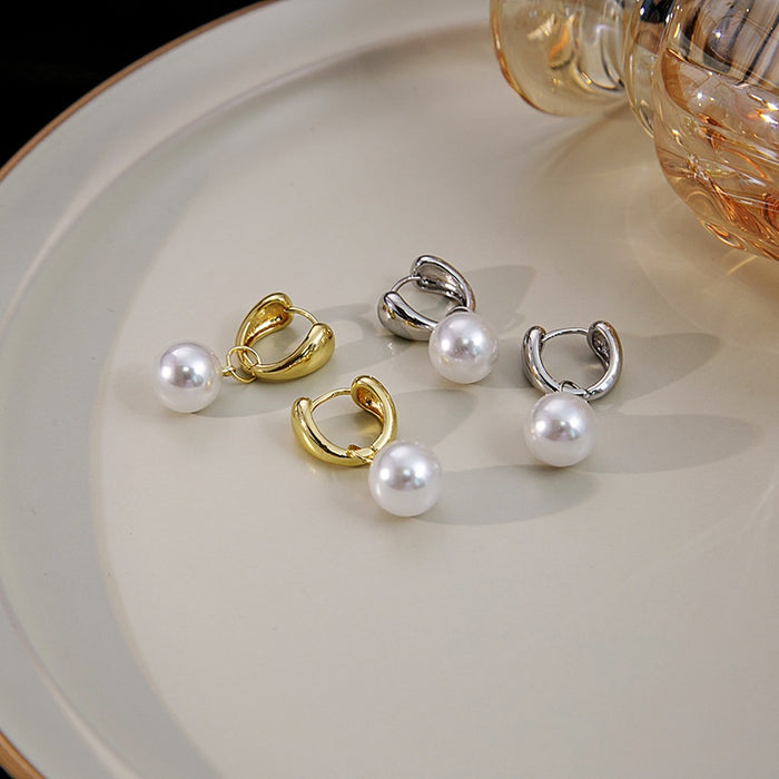 French Vintage U-Shaped Alloy Hoop Pearl Stud Earrings Elegant Geometric Minimalist Fashion Earrings